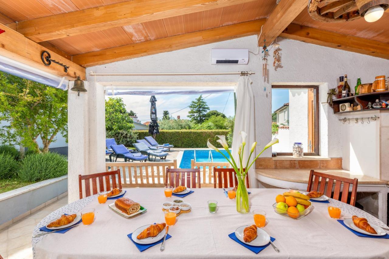 Nature & Sea Holiday Home With Pool Pula Eksteriør billede